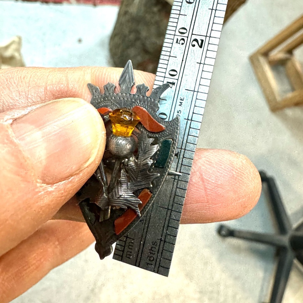 Sterling Scottish Emblem Brooch - Picture 4 of 6